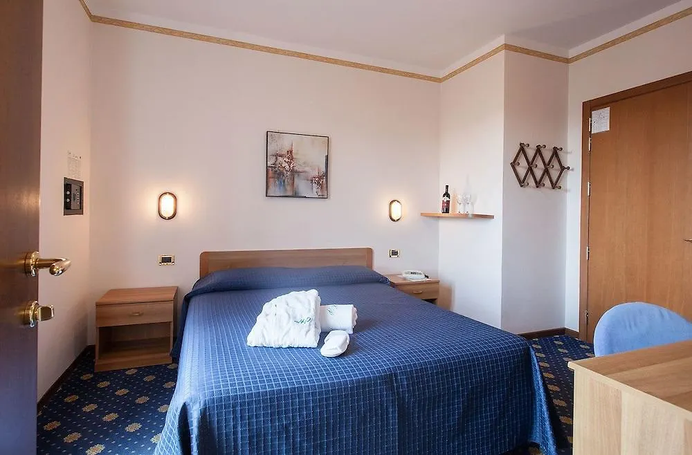 Hotel Prealpi Castione della Presolana